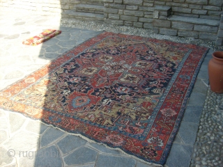 SIZE  cm.  322 x 237   In very good condizions.  wool on cotton.
Antique persian KARDJEH/Heris. The carpet has been washed.  All original - the carpets han not  ...