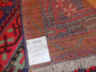 425 x 217 cm
PALACE CARPET knotted in the OASI of KASHGAR.
East Turkestan - XINJIANG carpet
In perfect condition.
More pictures on request.

ALL the best from  COMO !

SOLD /  VENDUTO in Firenze =  ...