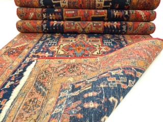 2 9 2  x  9 1  cm. is the size of this antique Karadjeh. Very good colours and very
good condition. The carpet has been washed. Original pattern. Persian Azerbaijan  ...