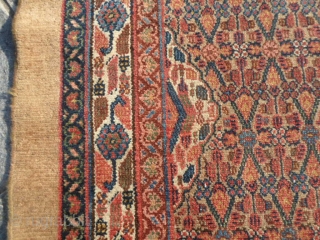4 x 1 m. is the size of this antique Persian carpet khotted around 1900/1910 in
the region of serabend. Camel hair and beautiful color and very very good the
condition of this runner.  ...