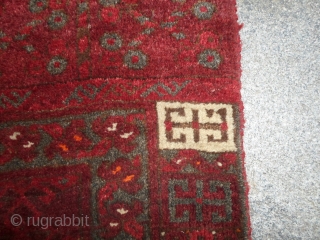 ERSARI hachlu. Piece old in perfect condition.
All wool and very beautiful colors.
Piece complete and with a shiny pile.
Size  cm. 238 x 159 cm. of this Hengsi turkmen.
Ask for more pictures and  ...