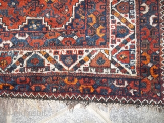 Lori Fars in very good condition.
Size is   cm. 300 by  214 cm. 
Pile,weft and warp are all wool.
Lory with a soft and shiny wool.
For more info or pictures don't  ...