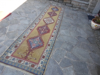 Antique runner knotted in the village of SARAAB, Azerbaijan region, north Persia.
The condition of this runner are very good. 
Beautiful runner with gold wool-field not usually.
Size is  cm. 377 x 97  ...