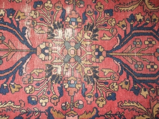 Persian antique LILIHAN 
Condition look the pictures.
Some areas no full pile.
Wool on cotton
Size  cm. 144 x 100  cm.
WARM REGARDS from COMO !
***************************
Merçi il été vendu !
SOLD / VENDUTO ! Grazie  ...