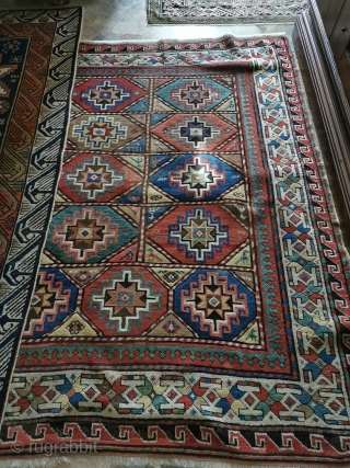 171 x 121 cm is the size of this antique MUGHAN Caucasus carpet last quarter of XIX th
century in very good condition. All original and vegetabel dyes for this Moghan.
Kind regards from  ...