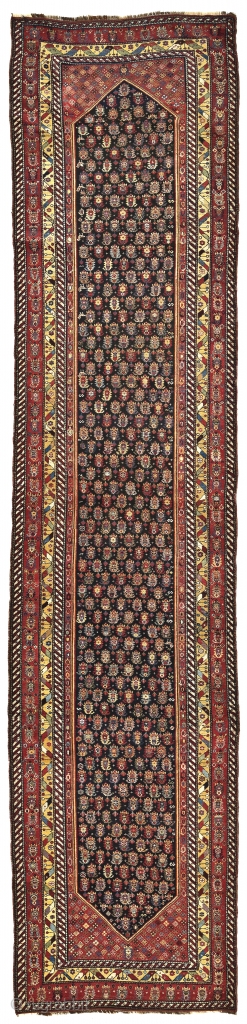 Outstanding Qashqai/ Gashgai runner in absolutely superb condition. Size 490 x 110 cm.                    