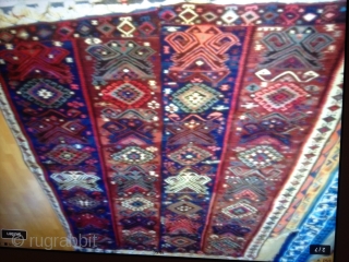 Antique bidjar kelim
very good condition
260cmx172cm                            