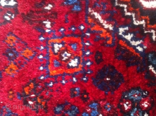 This antique rug is an old hand knotted Qashqai(also known as Shiraz), came in 308cm * 210cm, made of fully saturated shiny colored goat hair. The flowers and shapes are woven beautifully  ...