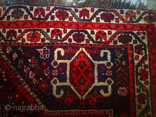 This is a quite old Qashqai rug (also known as Shiraz). It comes in 260 * 164 cm. Shiny natural dyes and excellent condition except for some damages by moth on the  ...