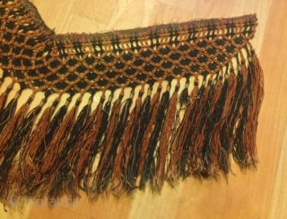 Uzbek vintage handmade ethnic tassel

Size : 
Height : 27 cm
Diameter: 60 cm

from Uzbekistan

100% handmade 

VINTAGE UZBEK TASSELS :
”Segusha”( Triangle) is a decorative embellishments, whose function, was to decorate the beddings tucked away  ...