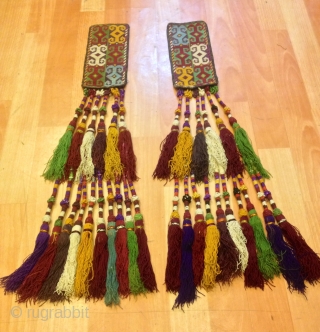 Uzbek asian ethnic tribal tassel
Old accessories and silk colored tassel 
Very good quality

Size: 
height :70 cm

FAST WORLDWIDE SHIPPING by FEDEX almost within 3 to 5 working days ...
can be tracked at www.fedex.com

Could  ...