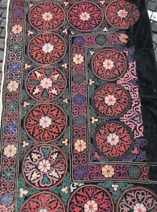 Vintage Kirghiz table cover handmade table cover, hanging wall 
Decorative Home,,,

Size: 180 cm X 109 cm

100% handmade

Dry clean only

Suzani

Suzani is a type of embroidered and decorative tribal textile made in Tajikistan, Uzbekistan,  ...