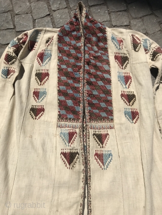 Uzbek Vintage handmade Cotton chapan clothes

Size 
Height : 115 cm
Under arm : 55 cm
Shoulder size : 40 cm

Fast shipping worldwide 

Thank you visiting for my shop :)      