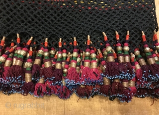 Uzbek silk tassel ethnic and tribal collectible accessories tassel

Size: 210 cm x 18 cm
Tassel height: 7 cm

100% handmade

VINTAGE UZBEK TASSELS :
”Segusha”( Triangle) is a decorative embellishments, whose function, was to decorate the  ...