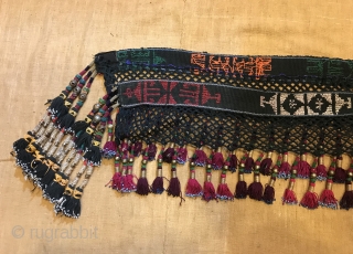 Uzbek silk tassel ethnic and tribal collectible accessories tassel

Size: 190 cm x 18 cm
Tassel height: 8 cm

100% handmade

VINTAGE UZBEK TASSELS :
”Segusha”( Triangle) is a decorative embellishments, whose function, was to decorate the  ...