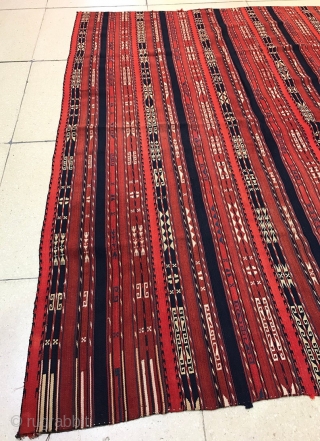 Vintage ethnic tribal unique handmade natural kilim
Decorative your home

Size : 172 cm x 136 cm

Fast shipping worldwide 

Thank you visiting for my shop :)
         