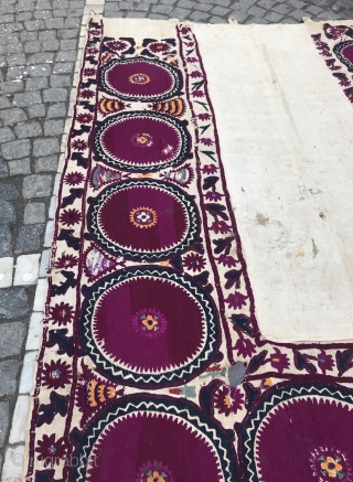 Antique Uzbek leylanabat embroidery Suzani , mihrab suzani cover, bohemian colorful home interior decoration textiles 

100% handmade

Size: 235 cm X 135 cm


Suzani

Suzani is a type of embroidered and decorative tribal textile made  ...