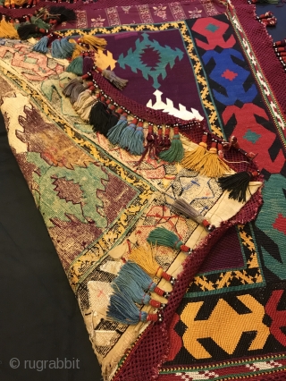 Uzbek nomads lakai embroidered textiles, antique ornaments accessories, silk embroidered hanging wall textiles

Size: 65 cm x 60 cm

Thank you visiting for my shop :)         