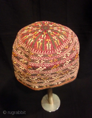 Turkmen tekke hat ethnic tribal skull hat asian hat vintage hat decorative hat 

Size:
Head circumfrence : 50 cm
Heights: 15 cm

FAST WORLDWIDE SHIPPING by FEDEX EXPRESS almost within 3 to 5 working days  ...