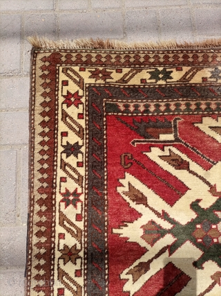 Old Eagle design kurdi rug Contact for more info and pictures.                      