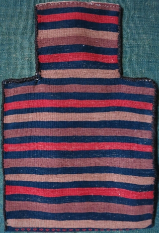 Afghanistan Baluch kilim salt bag, all wool, goat hair side wrappings, natural colors, great condition.  Circa 1920s. Size: 52 cm x 33 cm (21” x 13”).      