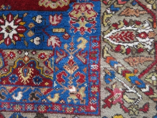 Konya - Aksaray vagireh. Circa 1920-30. 
Size: 82 cm x 112 cm (32" x 44").                  