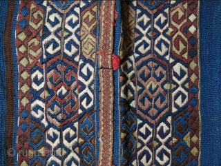 Southeastern Anatolian Kurdish chuval.Circa 1900-20. Size: 100 cm x 67 cm (39" x 26").
                   