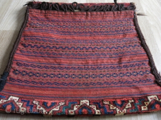 Turkmen Ersari saddlebag. Very fine pile skirt and corners. Great saturated colors. It has some stains in the back as can be seen in the last photo. Circa 1910-20s.

Size: 50 cm x  ...