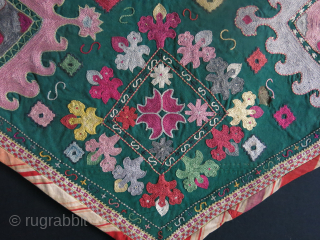 Lakai silk embroidery. It has a few holes. Size: 62 cm x 82 cm (24" x 32").                