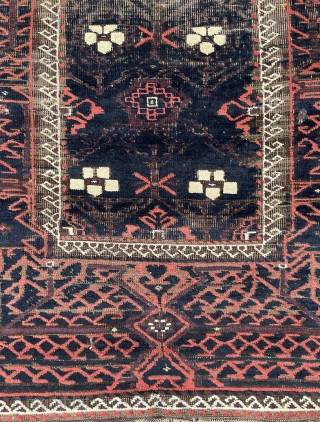 Baluch Rug with Mina khani pattern and a crazy main border, small highlight of cotton in white and light blue - 3'4 x 5'9 - 102 x 175 cm -   