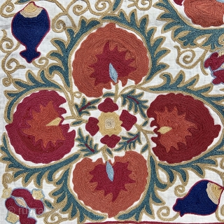 Beautiful Uzbek Bokhara Suzani - wonderful colors and embroidery details! - 19th c. - 5'6 x 8'3 - 170 x 255 cm.           