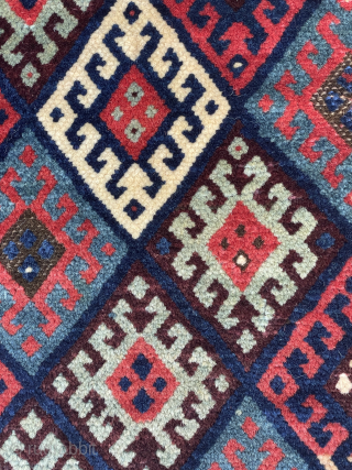Beautiful Kurdish Jaff bagface with glossy wool and juicy colors - can email high resolution images on request  - email mete@yorukruggallery.com - see my other listings      