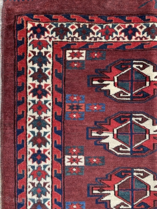 Turkmen Yomud/Yomut group chuval with high quality wool, top colors, tight weave, specious drawing and a wonderful border - c. 1850-60 - 45" x 32" - 114 x 82 cm   