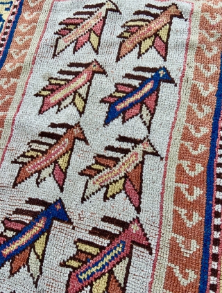 Manastir Prayer Rug in good original condition, rare ivory field and border - 3'9 x 5'2 / 115 x 157 cm. 
link to my website - https://www.yorukruggallery.com/product-category/antique-rugs-kilims-carpets/
Please let me know if you  ...