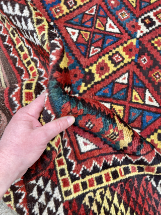Central Asian Uzbek Carpet - 4'9 x 9'0 - email - mete@yorukruggallery.com                     