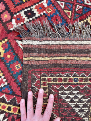 Central Asian Uzbek Carpet - 4'9 x 9'0 - email - mete@yorukruggallery.com                     