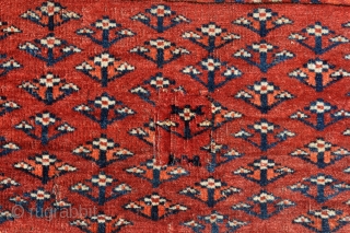 Tekke Turkmen chuval - 3'9 x 2'2 - 114 x 66 cm.                     