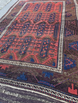 Beautiful Baluch Rug with great colors, 3D like field drawing, glowing wool and in good condition! Contact for details              