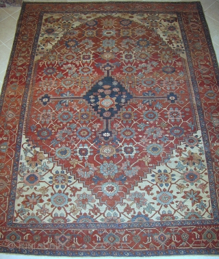 Large Northwest Persian Carpet, Bakshaish or Serapi with ivory ground and rare Mina-Khani design, 10'3 x 12'11, late 19th century.             