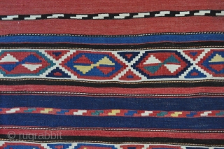 Fine Caucasian Shirvan kilim in very good condition with Great colors, 5'7 x 8'4 ft. - 169 x 253 cm.             