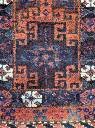 Beautiful Baluch Balisht with powerful design and lovely saturated colors complete with original kilim back - see close up images for more accurate colors or better yet ask me to email them  ...