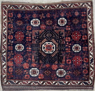 Top notch example of this highly sought after type of Timuri Baluch Bagfaces in excellent preservation. 19th c. - 2'10 x 2'9 - 86 x 83 cm      