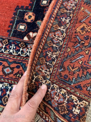 Small squarish size Afshar rug - 3'7 x 4'4 / 115 x 135 cm                   