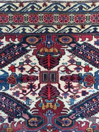 Caucasian Seychur Kuba rug - 4'5 x 5'8 - 135 x 172 cm.                    