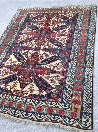 Caucasian Seychur Kuba rug - 4'5 x 5'8 - 135 x 172 cm.                    