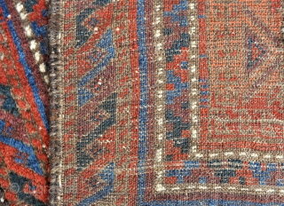 Antique Baluch rug, Great colors and Good age - circa 1850-60 - 2'4 x 3'11 - 71 x 119 cm.             