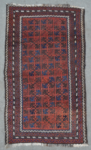 Antique Baluch rug - symmetrically knotted - circa 1870-80 - 2'8 x 4'6 - 81 x 137 cm.               