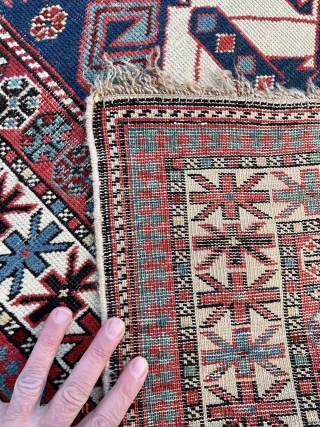 Caucasian Shirvan Rug in nice squarish size with rare pattern and beautiful colors, has some old repairs - extra pictures on request  - 4'0 x 4'7 - 122 x 143 cm. 