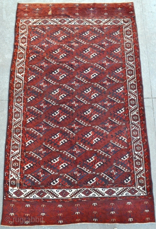 Fine Turkmen Yomud Main Carpet - c. 1850 - 6'2 x 9'7 - 190 x 295 cm - mete@yorukruggallery.com              