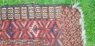An Antique Tekke Ensie rug. Some light wear. 4ft6x3ft10. 19thc .                      